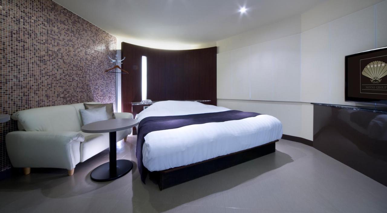Hotel Glow Yokkaichi  Bagian luar foto
